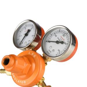 Régulateur de pression de gaz GPL de haute qualité avec deux manomètres et deux étages pour la sécurité des bouteilles de GPL - Product Image 2