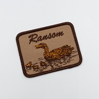 Fabricant de Patchs Personnalisés Brodés 3D, Patches à Repasser, Coudre ou Thermocoller pour Vêtements et Chapeaux