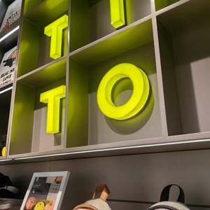 Panneaux de canal miroir infini 3D LED personnalisés bandes LED intérieures/extérieures parcs écoles hôpitaux enseigne au néon parcs écoles hôpitaux - Product Image 1