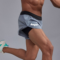 Oem Hommes Jogging Fitness Athlétique Badminton Marathon Double Couches Séchage Rapide Sports de Course Short de Course Personnalisé Uni Gym