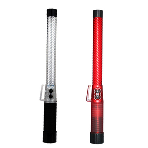 CITICITY Bâton de signalisation LED rechargeable – Lampe de sécurité clignotante haute visibilité pour le guidage aéroportuaire et la sécurité routière - Product Image 1