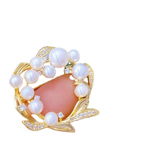 Broches de mode automne-hiver, populaires, motif guirlande florale, broche de poitrine, pendentif, broche de collier en perle d'eau douce naturelle de Zhuji, double usage - Product Image 5
