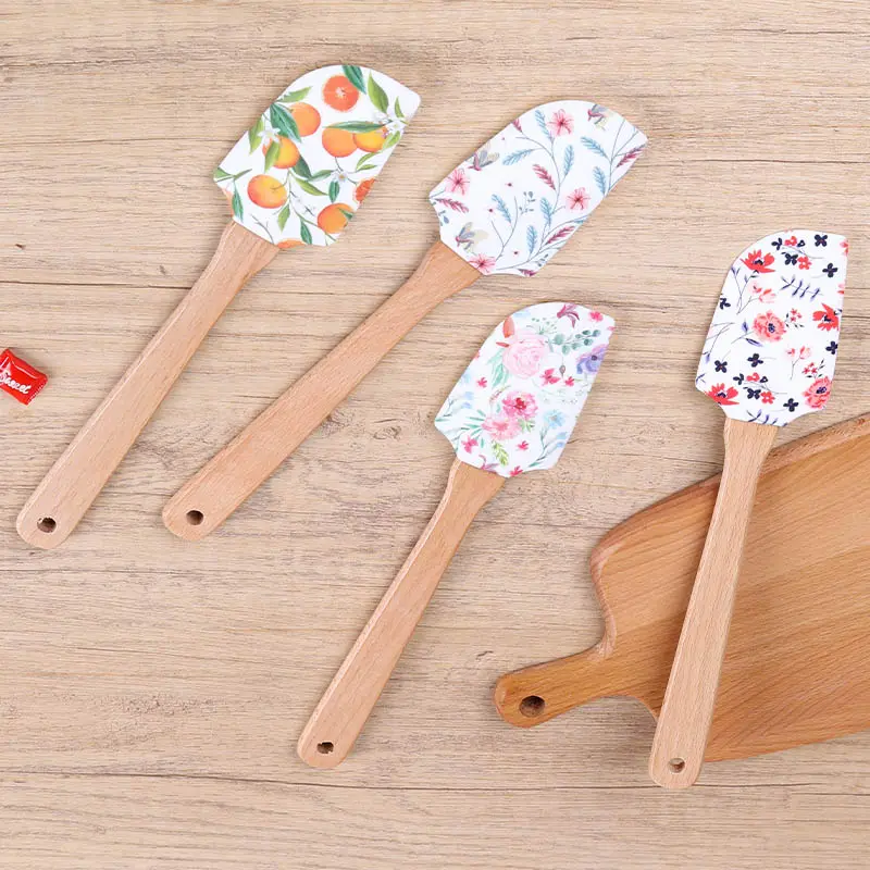 Factory Direct Sale Custom Logo Kitchen Silicone Spatula with Wooden Handle for Baking   Pastry Tools