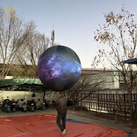 Marionnette gonflable de style personnalisé, planète réaliste, décoration céleste pour les événements sur le thème des étoiles, les présentoirs de centres commerciaux et les toiles de fond de fête