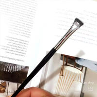 Kuas Alis Pipih Bulu Sintetis Vegan Gagang Kayu Ferrule Aluminium Tipis Miring Alat Rias Eyeliner Grosir Logo Custom