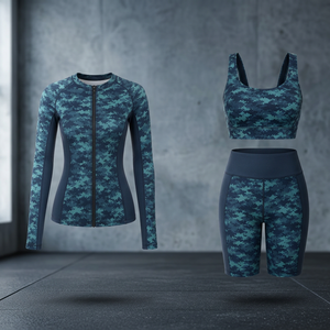 Ensemble Rash Guard Camouflage Numérique pour Femme : Haut Zippé à Manches Longues, Brassière de Sport et Short Cycliste Séchage Rapide en Spandex et Polyester - Product Image 6