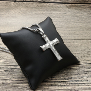 yunnique <b>Cross</b> Pendant Necklace Stainless Steel Gold Plated 60cm <b>Chain</b> Fashionable Jewelry Gift for Men Women - Product Image 2