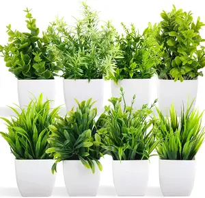 अशुद्ध पौधों मिनी कमरों का कृत्रिम पौधों 8 पैक कृत्रिम प्लास्टिक नीलगिरी पौधों छोटे Houseplants हरियाली में बर्तन इनडोर