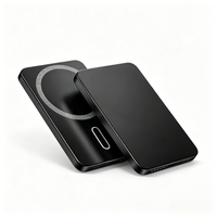 Power Bank Portabel Ultra Tipis Custom CE KC FCC RoHS Berbahan Aluminium Alloy Pengisian Cepat Mini Magnetik Nirkabel Warna Hitam