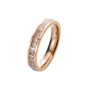 Bague Éternité Tendance en Acier Inoxydable Plaqué Or 18K avec Double Rangée de Zircons Cubiques – Cadeau d'Anniversaire de Mariage - Product Image 4