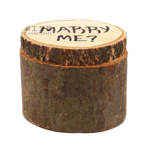 Cajas Redondas de Tronco de Árbol de Madera Natural sin Acabado, con Corteza, Personalizadas para Propuesta de Matrimonio, Duraderas, para Guardar Anillos, Decoración - Product Image 1
