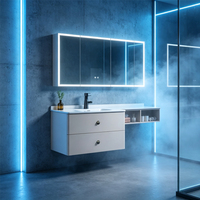 Meuble-lavabo mural moderne en bois multicouche étanche avec miroir LED intégré pour la modernisation des salles de bain en location