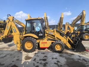 Engins de construction de terrassement usagés JCB4CX JCB3CX Chargeuse-pelleteuse à roues 8 tonnes 1.3 godet Chargeuse-pelleteuse - Product Image 2