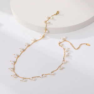 Collier tendance de luxe en acier inoxydable plaqué or, ensemble de bijoux personnalisés pour femmes - Product Image 3