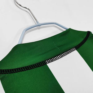 Maillot de football rétro à manches courtes vert et blanc pour adulte 2003 - Product Image 4