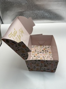 Bán hàng nóng biểu tượng tùy chỉnh in Matt cán màu hồng cho <span class=keywords><strong>cupcake</strong></span> Cookie bao bì hộp các tông - Product Image 6