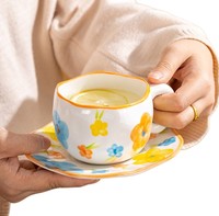 Tasses à café en céramique peintes à la main, mignonnes, personnalisées, en forme de tulipe, avec soucoupe, pour thé au lait.