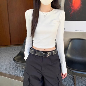 Top Corto Ricamato da Donna a Maniche Lunghe Bianco con Spalle Scoperte, Vestibilità Slim, Stile Dolce e Piccante, per Primavera Autunno - Product Image 4