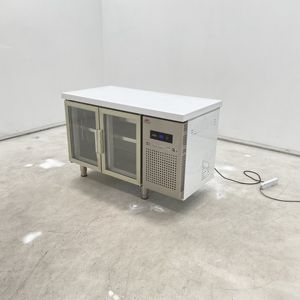 Contenitore Termico Multiuso in Acciaio Inox per Mantenere Freschi i Cibi, Ideale per Preparazione Alimenti in Mense e Aree di Ristorazione Istituzionale - Product Image 4
