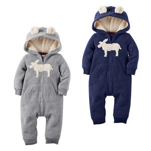 Ropa de bebé cálida al por mayor, mono de franela de manga larga para invierno, pelele con capucha de animales - Product Image 1
