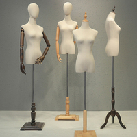 Mannequin Femme en Plastique pour Présentation de Vêtements, Torse Féminin Décontracté, Mannequins pour Robes de Mariée - Vente en Gros