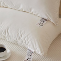 Fabrication professionnelle, fourniture de coussins en duvet de plumes blanches 100% coton, doux et confortables, pour hôtel, literie domestique