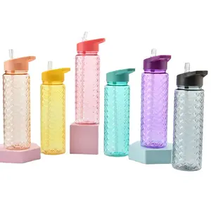 Plastic Water Bottle with Straw Customized Logo Eco Friendly BPA Free 700ml with Lid Accessories Sustainable Modern Everyday
