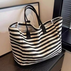 Sac fourre-tout personnalisé grande capacité à rayures, sac à bandoulière unique pour maman, nouveau sac en toile pour femme - Product Image 1