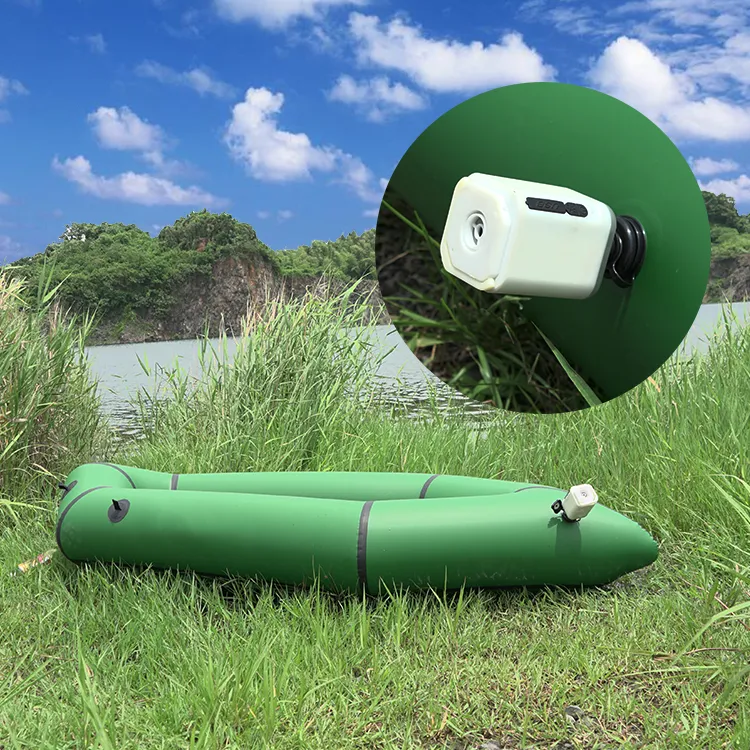 Petite pompe à air électrique rechargeable et légère à gonflage et dégonflage rapides pour kayak gonflable et bateau