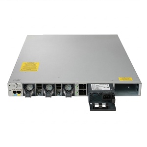 Commutateur C9300-24P-E 24 ports PoE+ Gestionné de couche 3 Réseau d'entreprise StackWise - Product Image 1
