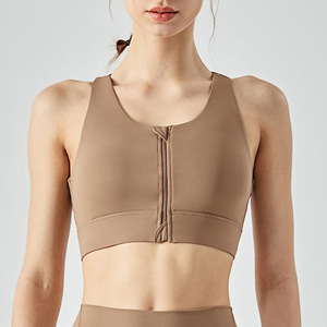 Vêtements de fitness et d'entraînement avec logo personnalisé OEM Soutien-gorge de yoga rembourré à fermeture éclair pour femmes - Product Image 6