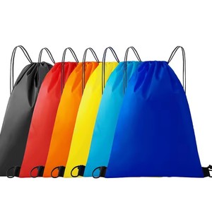 <span class=keywords><strong>Sac</strong></span> à <span class=keywords><strong>dos</strong></span> <span class=keywords><strong>de</strong></span> magasin en polyester et nylon avec cordon <span class=keywords><strong>de</strong></span> serrage <span class=keywords><strong>de</strong></span> 30 cm, logo personnalisé en gros, sacs à cordon <span class=keywords><strong>de</strong></span> serrage promotionnels - Product Image 3