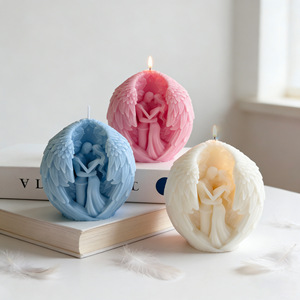 Figurine de couple en forme d'aile d'ange, bougie parfumée, bougie en cire d'aromathérapie coulée à la main, pour cadeau de mariage - Product Image 3