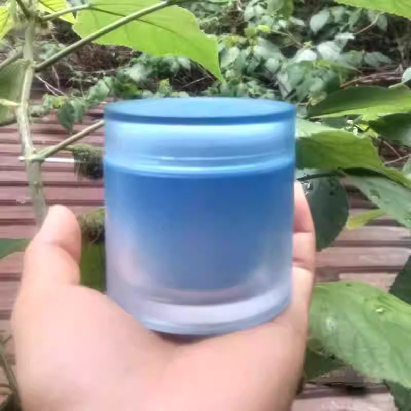 สีน้ำเงิน