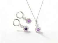 Romantische Luxus 925 Sterling Silber Amethyst Tropfen-Ohrringe Blumenform mit CZ-Akzenten für Damen Hochzeit Party Geschenk