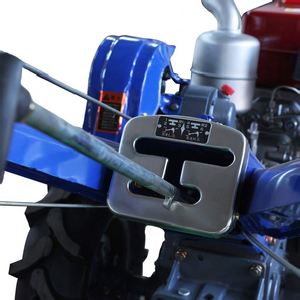 Nuevo Tractor Agrícola de Dos Ruedas (2WD) con Chasis 151 y Arado de Doble Cuchilla, Motor de 15-22hp y Bomba, Equipo Agrícola - Product Image 2