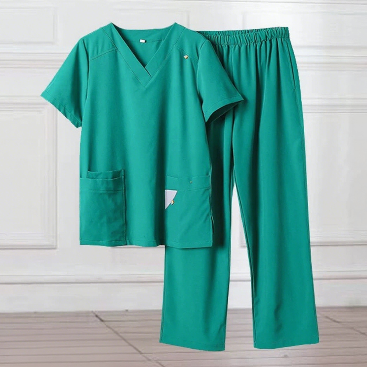 สีเขียวเข้ม