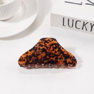 Pince à cheveux géométrique simple en plastique brillant de 9,5 cm, accessoire pour cheveux pour femmes - Product Image 5