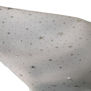 Tela Antideslizante con Estampado de Estrellas 3D <span class=keywords><strong>en</strong></span> PVC Plateado Metálico para Impresión - Product Image 1