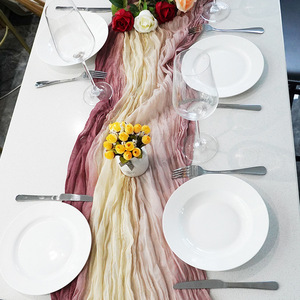 Nouvelles nappes de <span class=keywords><strong>mariage</strong></span> de style bohème plis tie-dye fromage tissu chemin de <span class=keywords><strong>table</strong></span> décoration de <span class=keywords><strong>mariage</strong></span> - Product Image 1