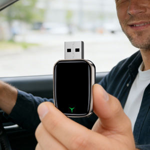 อะแดปเตอร์แปลง Universal Carplay Android Auto จากแบบใช้สายเป็นไร้สาย รองรับ 5G Wifi อัพเกรด ปลั๊กแอนด์เพลย์ ตัวแปลง CarPlay - Product Image 1