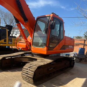 รถขุดมือสอง Doosan DH225LC-7 สภาพดี ราคาถูก รุ่น DH225 DX225 DH300 รถขุดขนาดใหญ่ ขายด่วน - Product Image 1