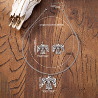 Parures Collier et Boucles d'Oreilles Style Western Vintage Tête de Taureau en Résine avec Motif Floral Perlé – Cadeaux de Mariage, Bijoux Tendance