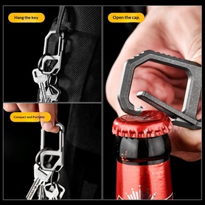 टाइटेनियम मिश्र धातु कुंजी श्रृंखला आउटडोर बहु-समारोह हुक और बोतल सलामी पुरुषों के सरल स्तरित पर्वतारोहण बकसुआ - Product Image 4
