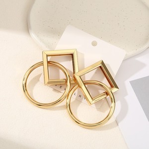 Pendientes de Moda para Mujer, Diseño Geométrico Cuadrado y Circular, Estilo Punk, Metal Dorado, Grandes, Irregulares, Geométricos, Colgantes - Product Image 3