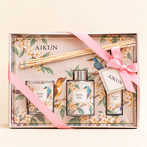 Aikun Custom Floral Rigid Box Glass Home Fragrance Gift Set with Scented Candle Reed Diffuser Room Spray OEM ODM Branding - Product Image 2