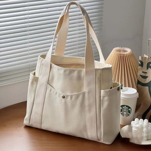 Sac à main en toile pour femme, grande capacité, tendance, style forêt, motif dessin animé, polyvalent, pour étudiants, trajets quotidiens et rangement de livres - Product Image 4