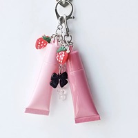 Tube souple rose personnalisé avec logo, 8 ml, 15 ml, avec pendentif, emballage cosmétique, matériel d'emballage, tube à gloss pour les lèvres