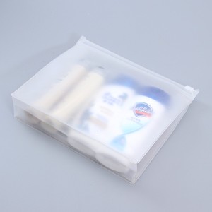 Bolsas Cosméticas Transparentes de Alta Calidad con Cierre y Diseño en Blanco, Opción de Logotipo Personalizado, Material TPU/PVC/EVA - Product Image 3