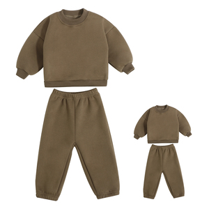 Nouveautés : Ensemble sweat-shirt et pantalon en molleton de coton mélangé personnalisé pour enfants, couleur unie, chaud, ensemble de vêtements pour <span class=keywords><strong>parents</strong></span> et enfants - Product Image 6
